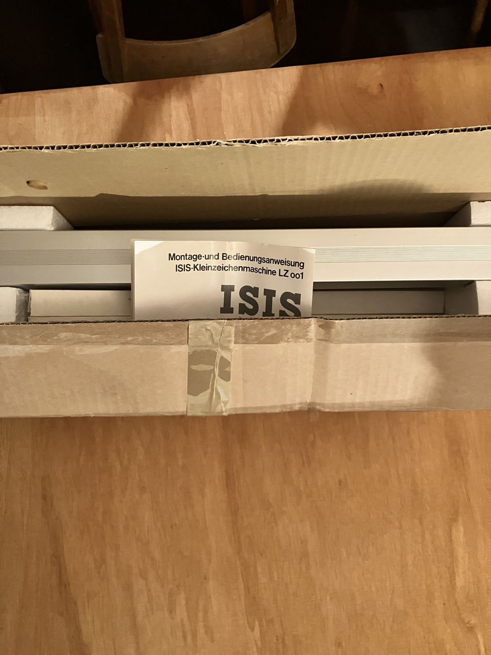 Tutte le macchine: Zeichenmaschine ISIS – Usato da Bern venduto da respublica 1