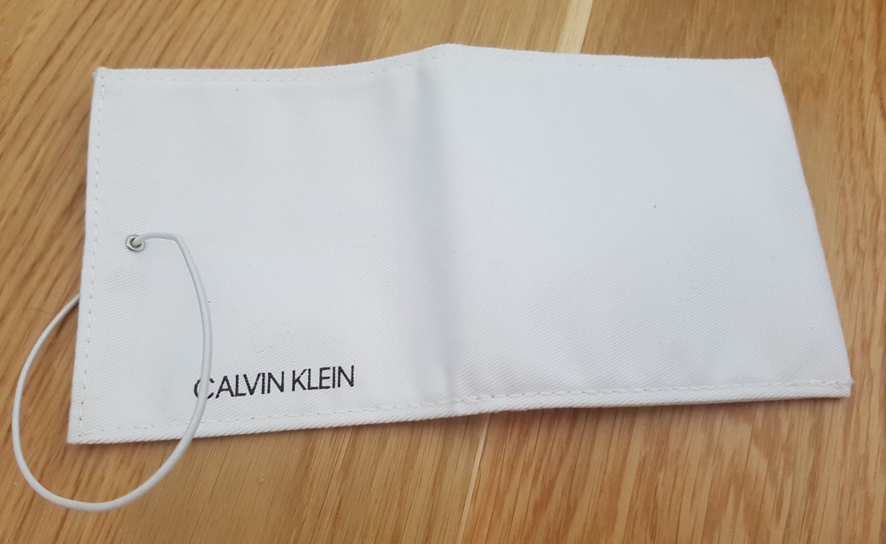 Calvin Klein Altro in  Abbigliamento & Accessori: Calvin Klein - pochette – Nuovo (secondo la descrizione) da Genève venduto da valmath 1