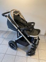 Sehr schöner und Günstiger Kinderwagen mit extra Zubehör