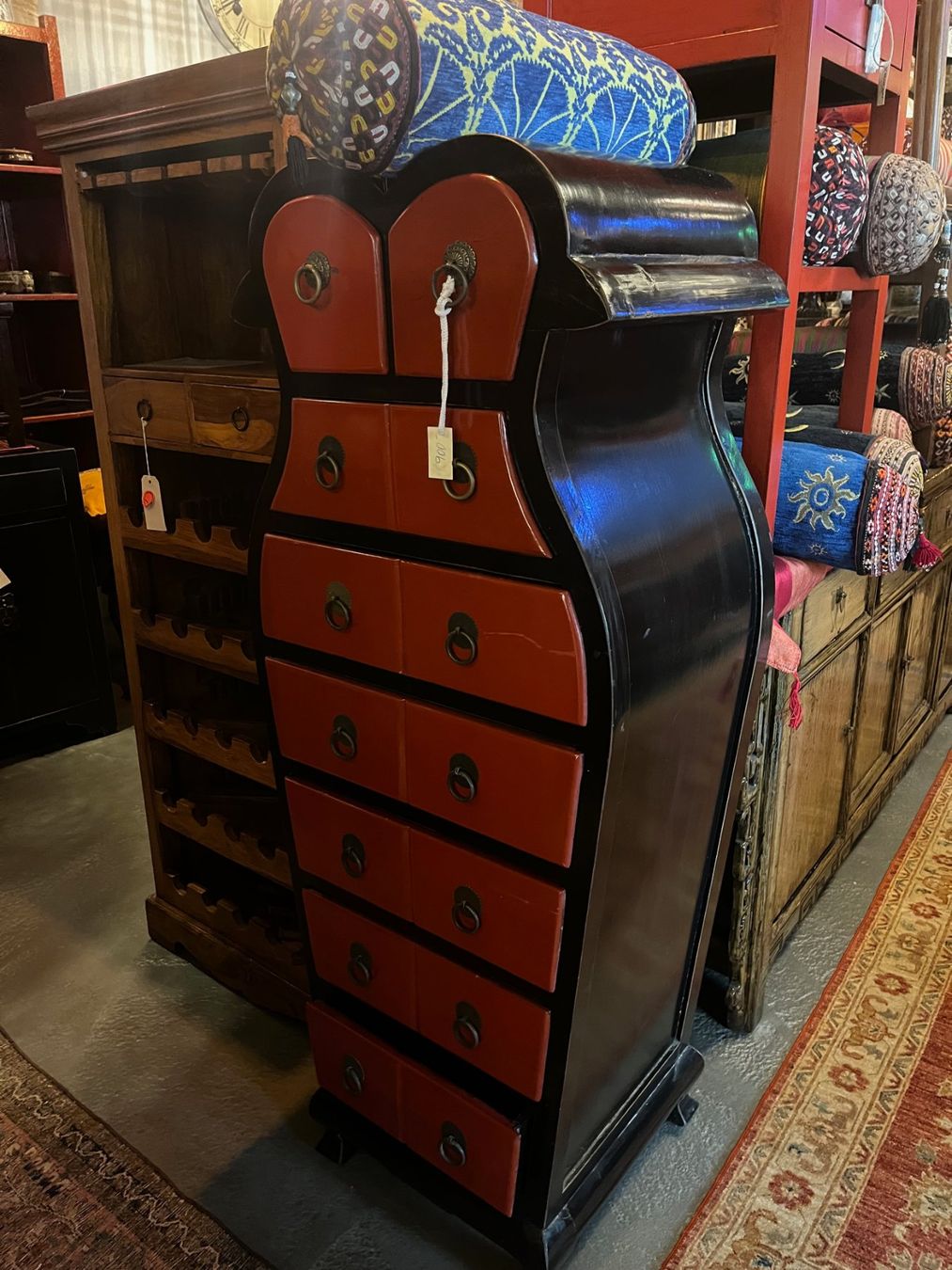 Cassettiere: Rote Kommode | LIQUIDATIONSVERKAUF – Nuovo (secondo la descrizione) da Zürich venduto da Hnikbay 1