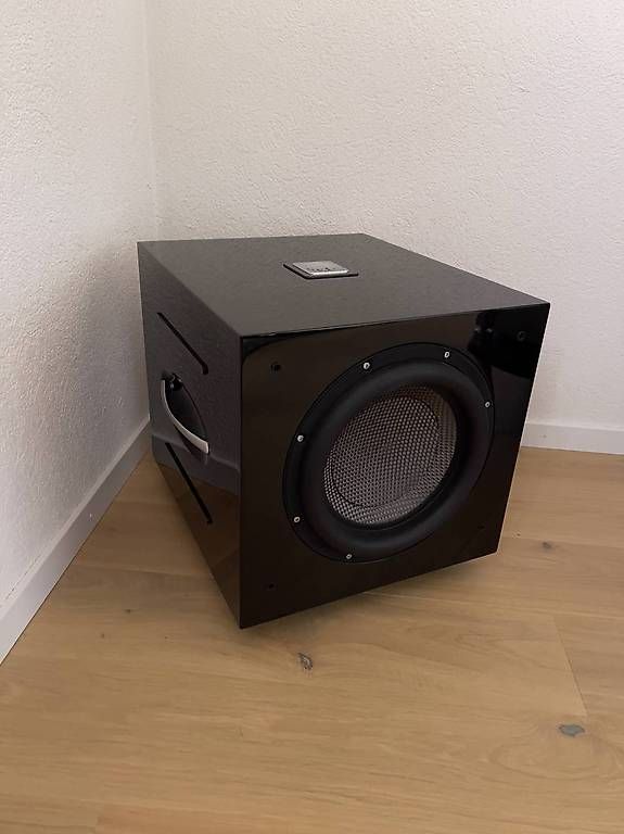 Rel Acoustics Lautsprecher: Subwoofer REL Carbon 2022 – Gebraucht aus Lussy-sur-Morges von con_ld5r 2