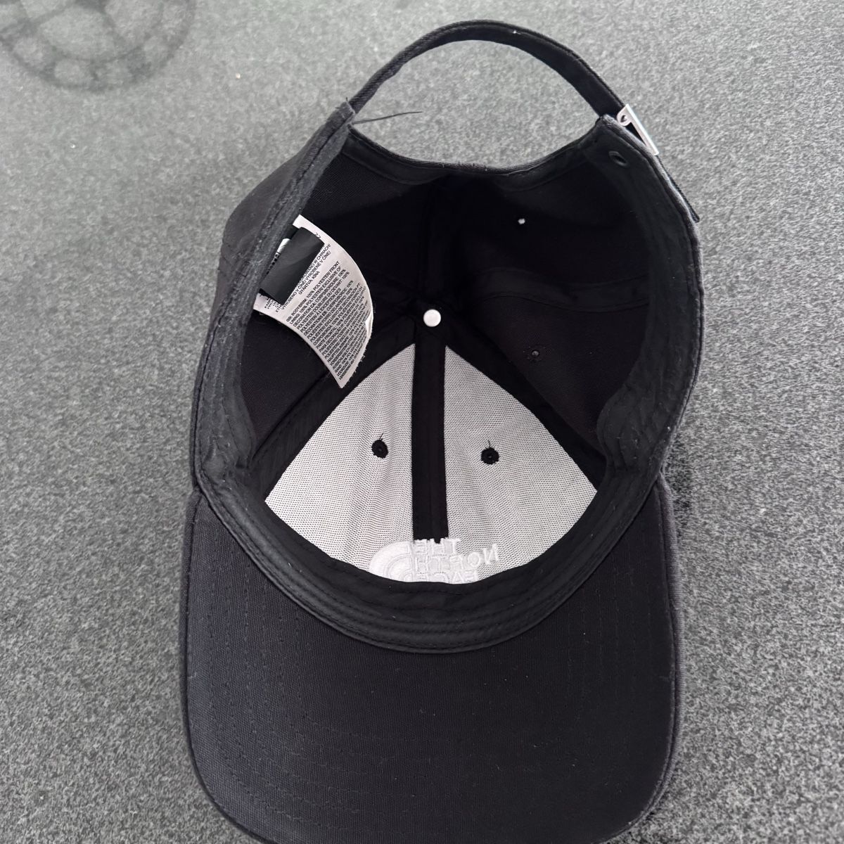 North Face Chapeaux, bonnets & casquettes: The North Face Mütze Cap – D'occasion à Hinwil par norisenya 2