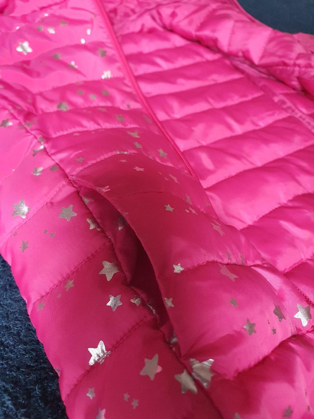 Giacche & Cappotti: leichte Kinder Steppjacke, Grösse 98, pink mit Sternen – Usato da Zürich venduto da cha_bfl5 6