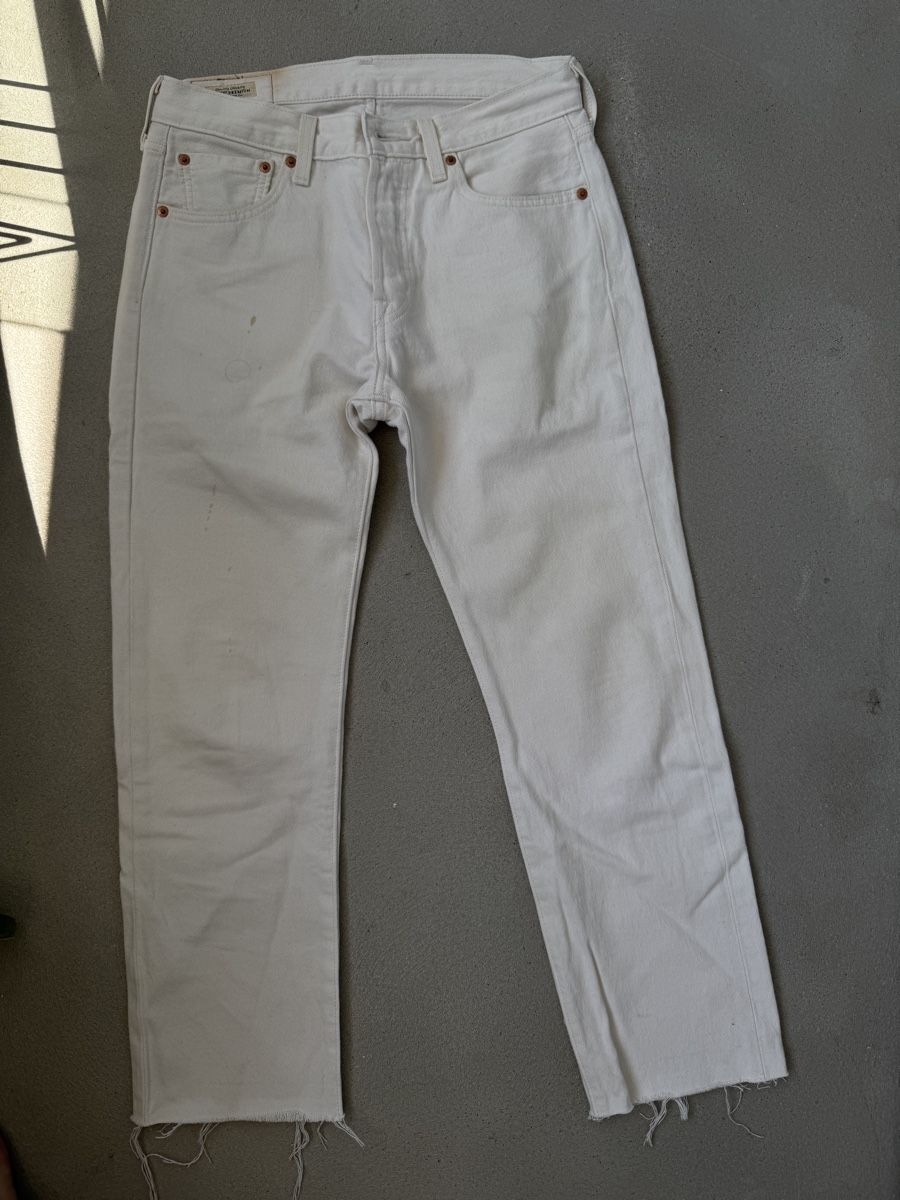 Levi's Jeans: Levi's Jeans Grösse 29/32 weiss – Usato da Basel venduto da Moehrli01 1