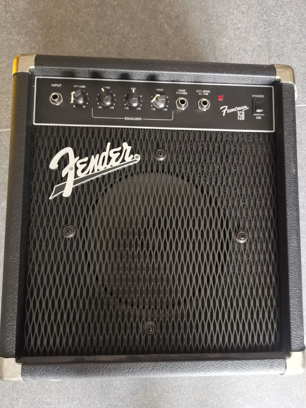 Fender Amplificateurs: Fender Bass Verstärker – D'occasion à Rohrbachgraben par noisenomad