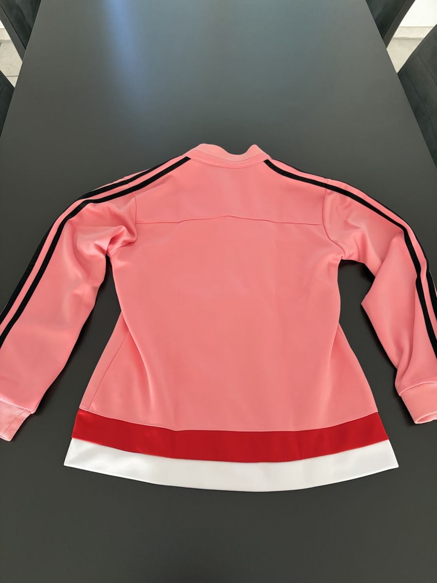 Adidas Jacken: Original Damen Juventus Trainerjacke  – Gebraucht aus Niederlenz von fed_y5mw 2