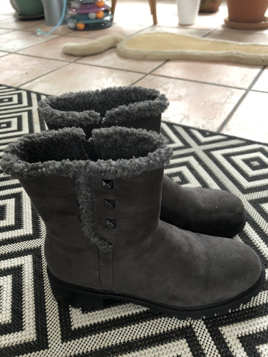 Scarpe da donna: Bottines grises, pointure 38 – Usato da Biel/Bienne venduto da Lianumi 1