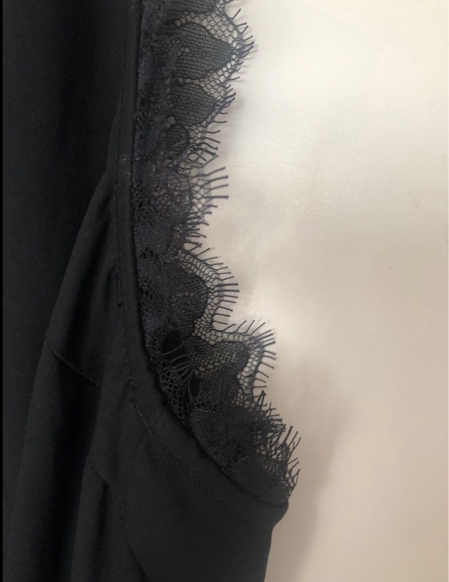 H&M Kleider: Schwarzes Kleid mit Spitzendetails Gr. 40 H&M Elegant – Gebraucht aus Zürich von Herbion1 2
