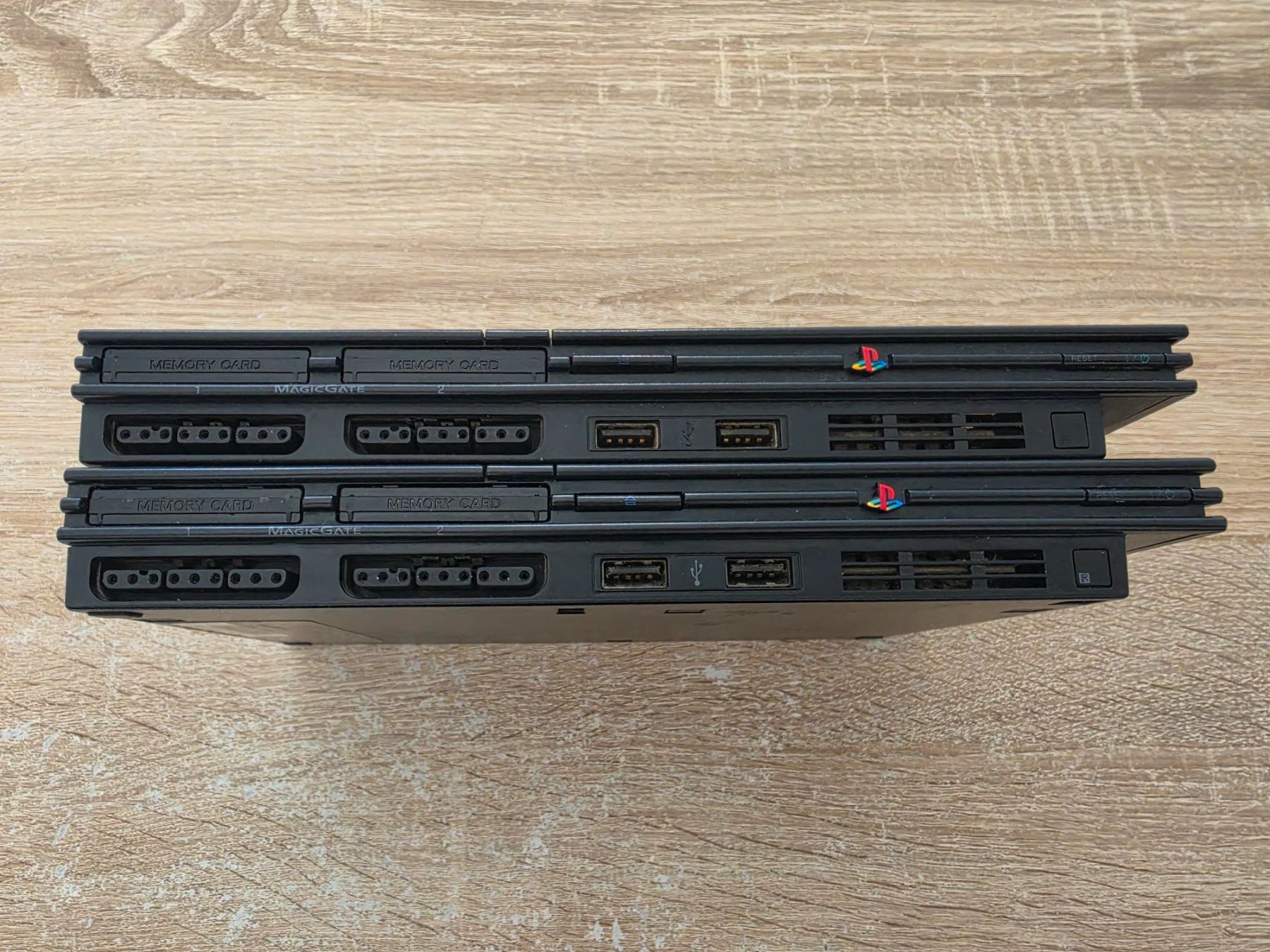 Sony Console: 2x Sony Playstation 2 Slim - PS2 – Difettoso da Sempach venduto da Knuckles17 3
