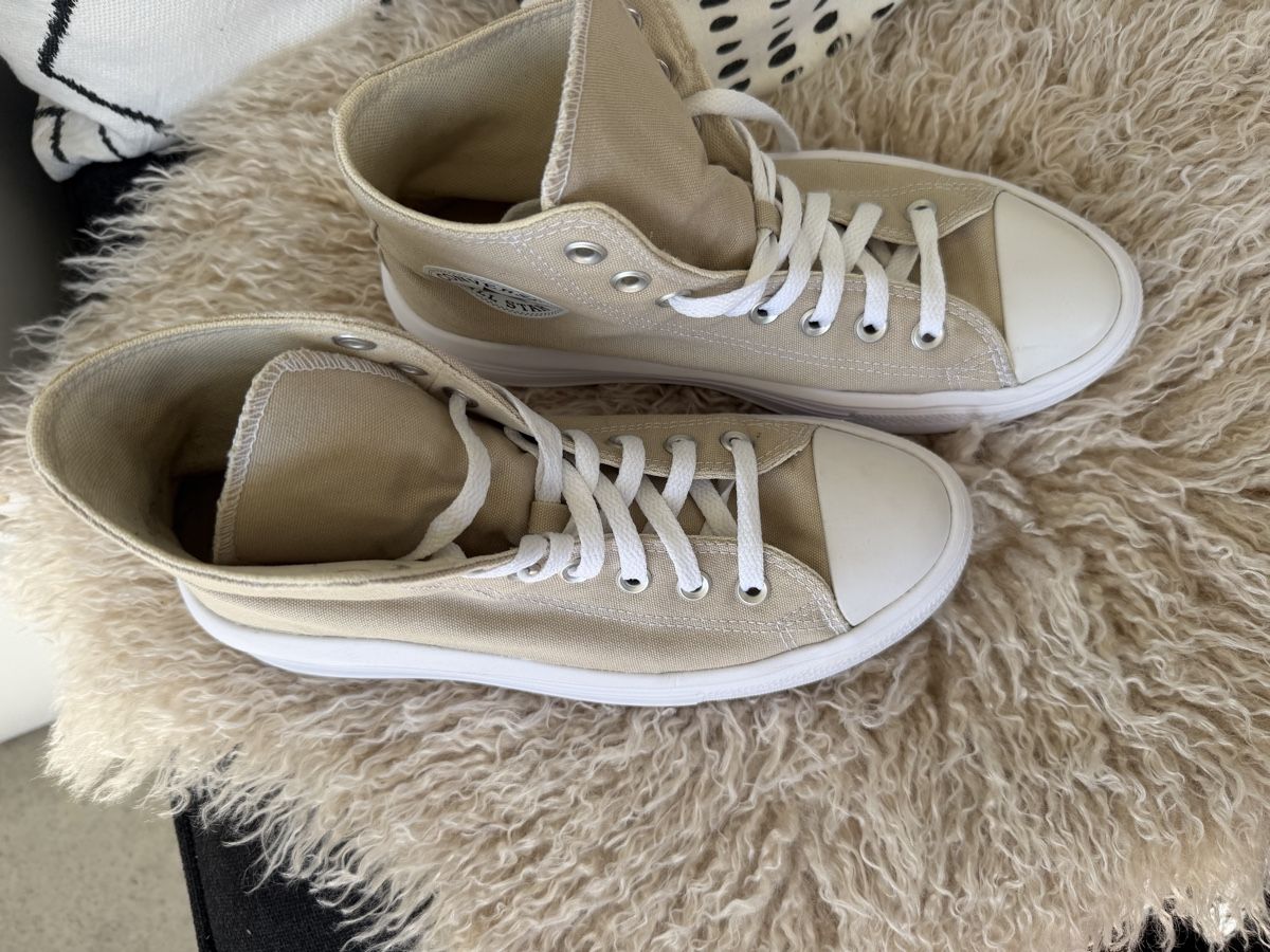 Converse Scarpe da donna: Converse Chuck Taylor – Usato da Niederuzwil venduto da Sunnyside7962 1