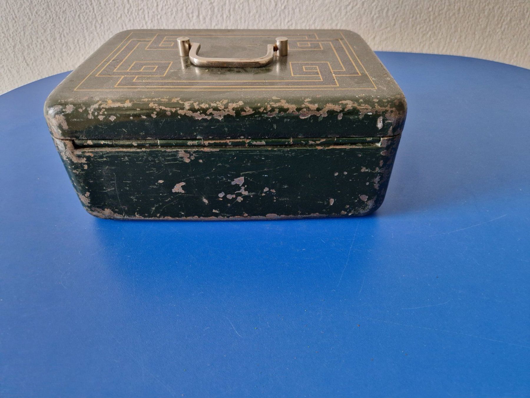 Registratore di cassa: sehr alte Geldkassette – Usato da Münchenbuchsee venduto da Aare22 3