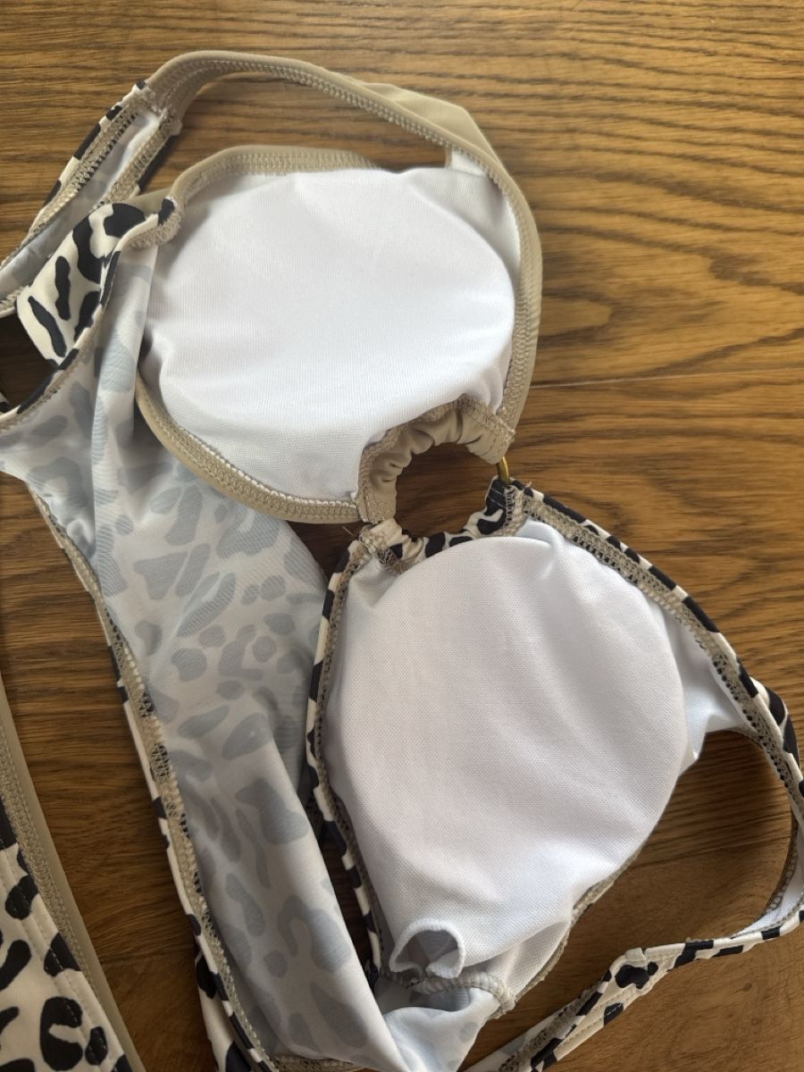 Costumi da bagno & Bikini: Bikini Grösse 34 neu und ungetragen – Nuovo (secondo la descrizione) da Kyburg-Buchegg venduto da sab_8ffp 2