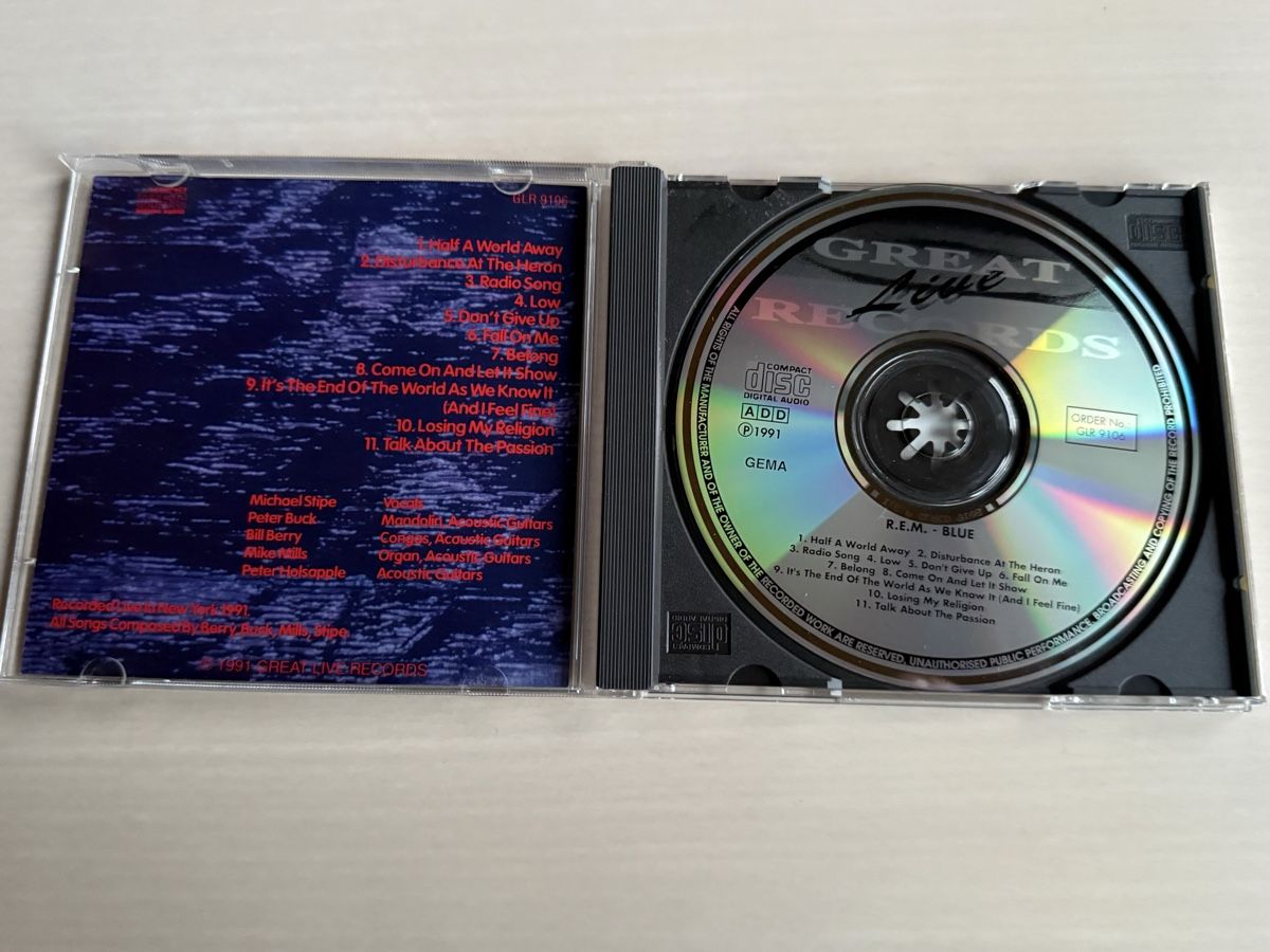 CD: CD R.E.M. Blue  – Usato da Oberried Brienz venduto da Chyara 2
