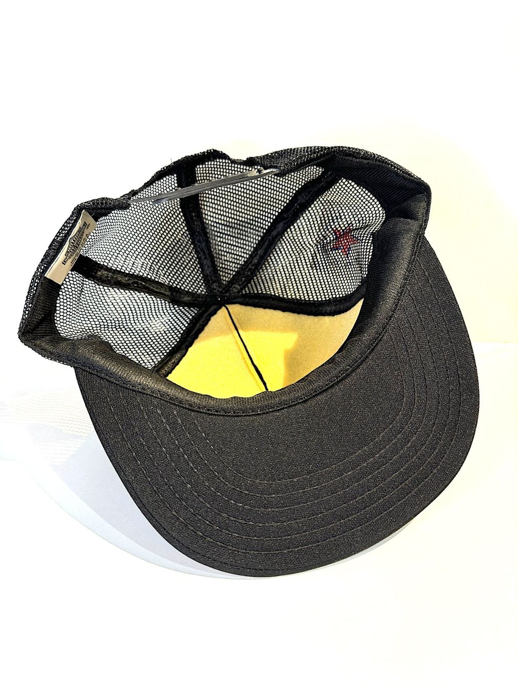 Harley-Davidson Copricapi, berretti & cappellini: "DS" VINTAGE 80s HARLEY DAVIDSON "EAGLE LOGO" TRACKER CAP – Nuovo e nell'imballaggio originale da Cortaillod venduto da Stay_Alive_vtg_CAP 4