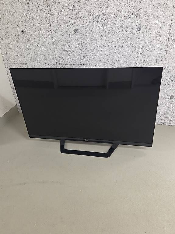 Televisori: LG Fernseher – Usato da Hittnau venduto da Minitwo146