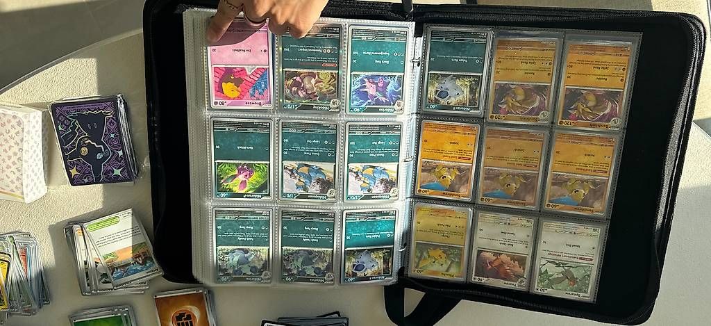 Sammelbilder & Trading cards: Pokemon karten +1200 karten Mit HOLO Karten – Gebraucht aus Obergerlafingen von sero97 1