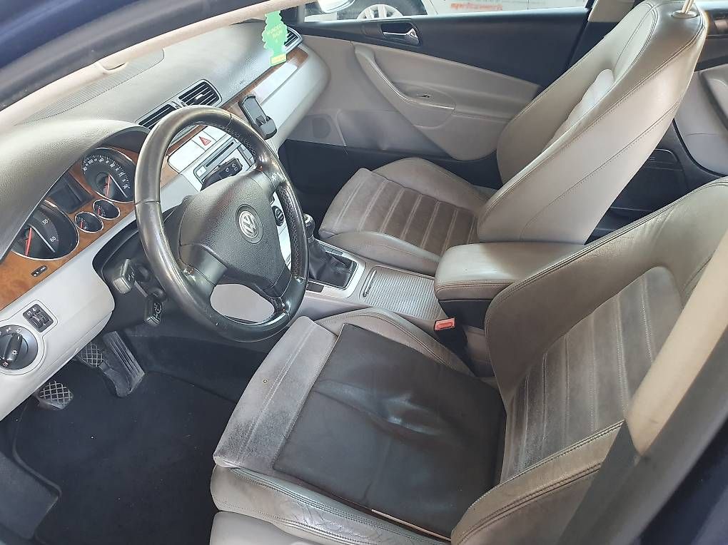 VW Automobili: VW PASSAT 4X4 – Usato da Zizers venduto da _ATILLA_ 3