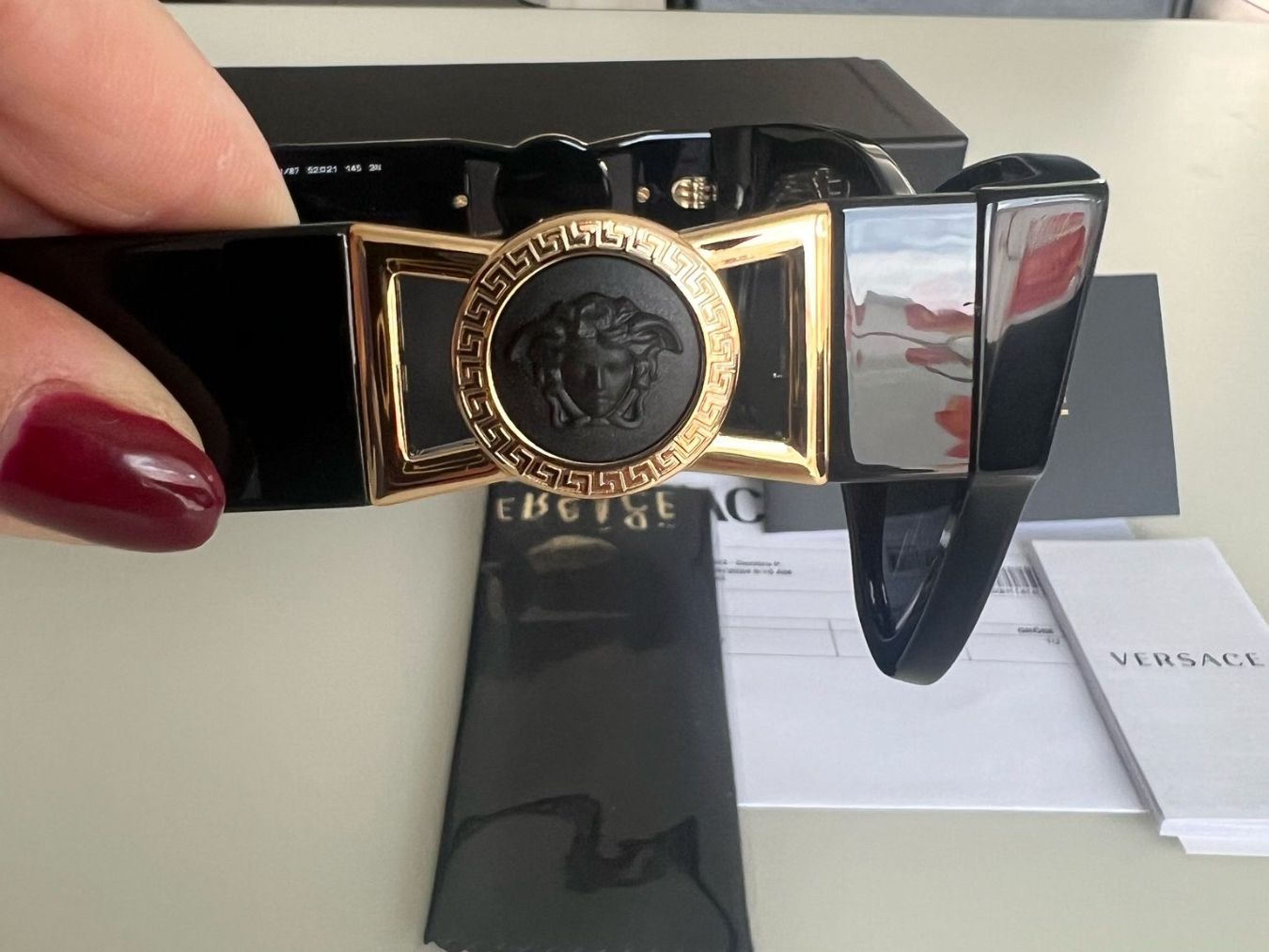 Versace Occhiali & Lenti: Versace Sonnenbrille Medusa Logo – Nuovo e nell'imballaggio originale da Wiedlisbach venduto da Sistershop 1
