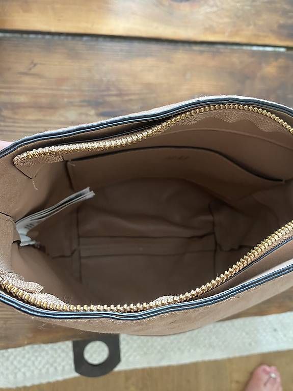 Borse da donna: Hellbraune mittlere Umhänge Tasche – Usato da Diessenhofen venduto da car_g7nt 3