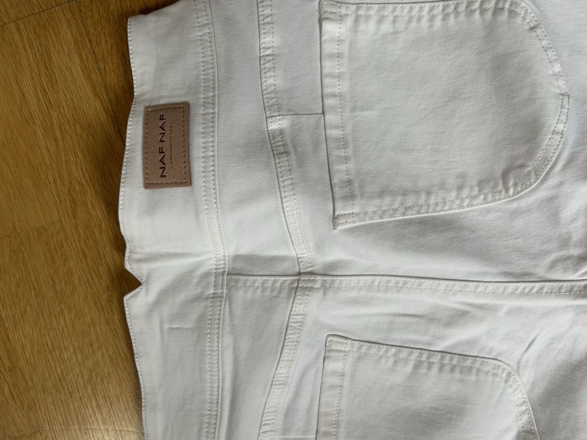 Nafnaf Hosen: Pantalon Naf-Naf -44 – Gebraucht aus Daillens von guisepa 5