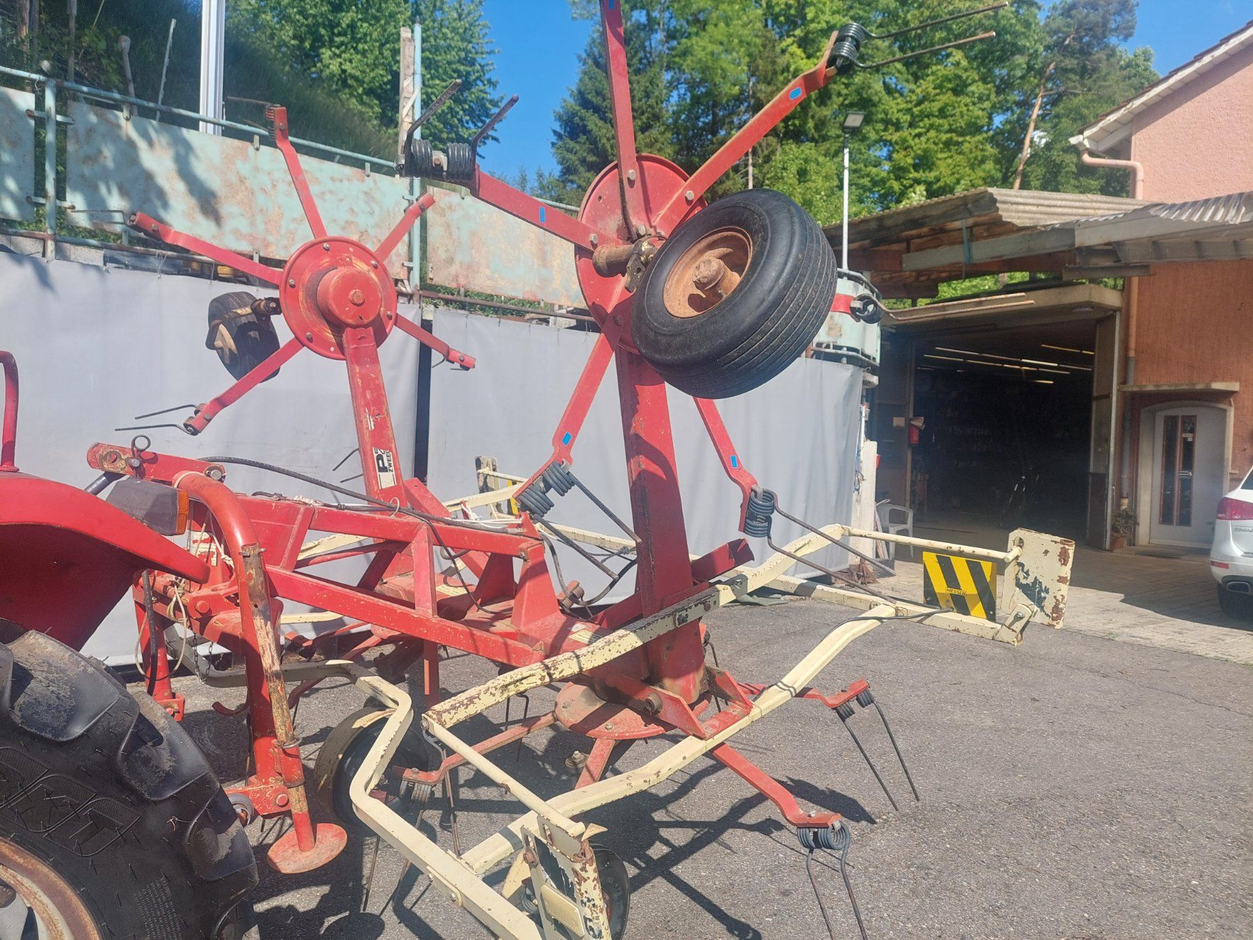 Tutte le macchine: Kreiselheuer Fanex 500 – Usato da Matzingen venduto da Traktorenreich 3