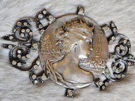 Art Nouveau signierte Rasumny Brosche/Gürtelschnalle