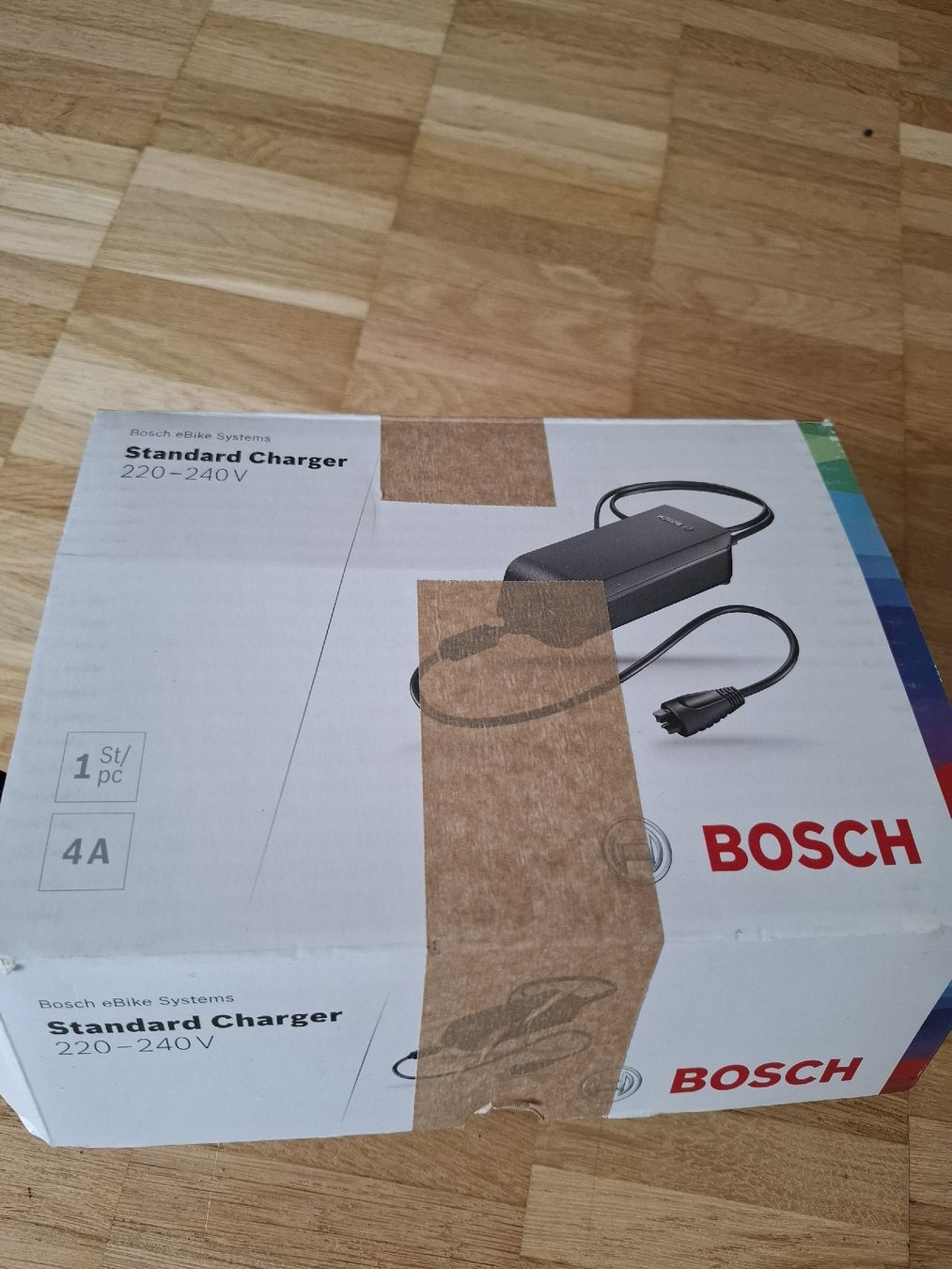 Bosch Caricabatterie: Standard Charger Bosch 4A – Nuovo e nell'imballaggio originale da Zürich venduto da Lulbricht 1