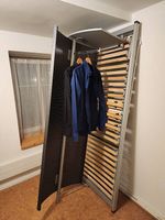 Drehgarderobe, Eckgarderobe 