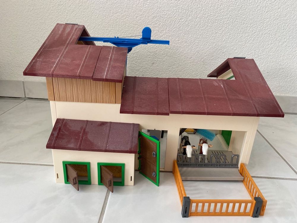 Melody Jane Puppenhaus Zubehör – Milchflaschen-Kiste Mit Tür & Stufe, 1:12 Maßstab
