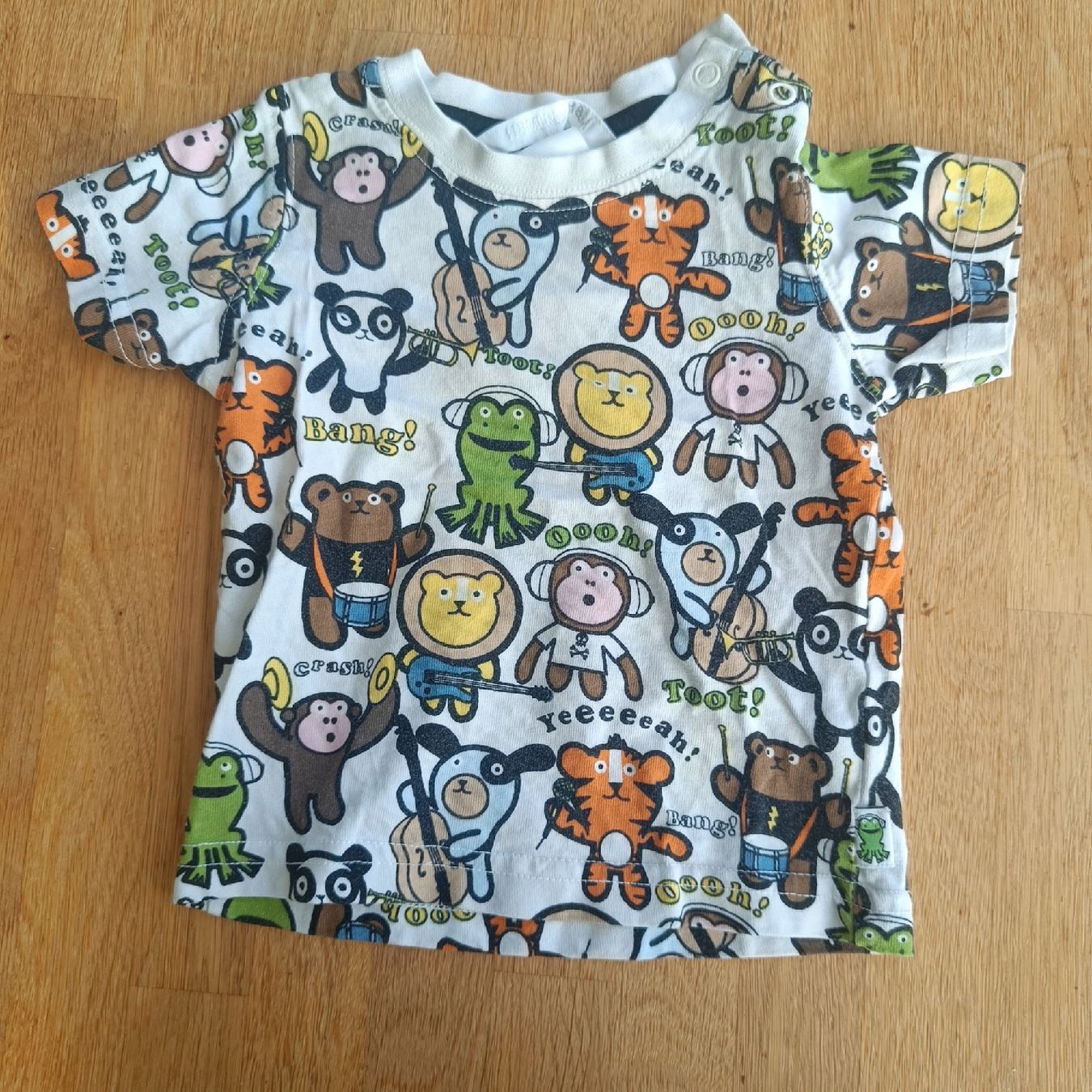 Camicie, Top & T-shirt: T-Shirt Grösse 68 – Usato da Jaberg venduto da urig17.