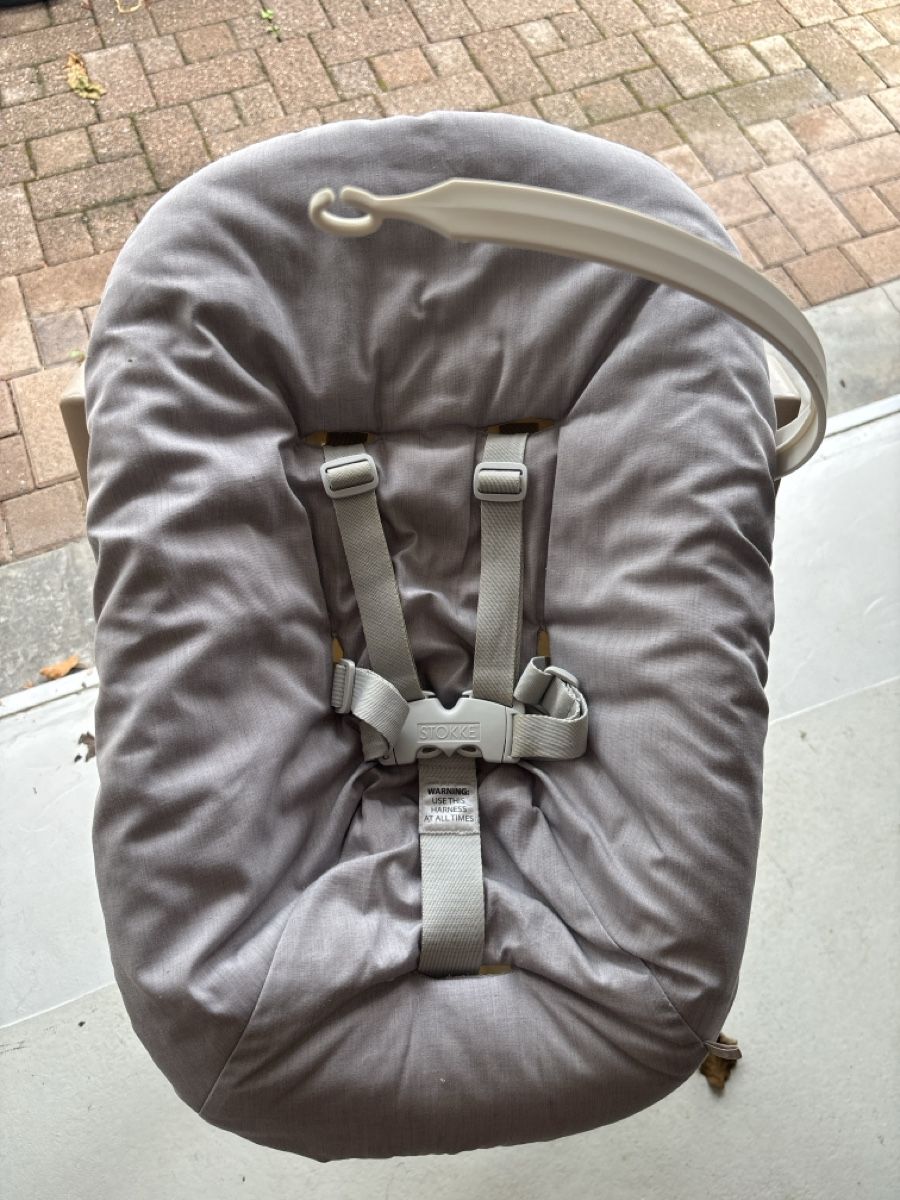 Stokke Sdraiette & Sdraiette a dondolo: Stokke NewBorn bebe gris clair  – Usato da Monthey venduto da LoveBrand 1