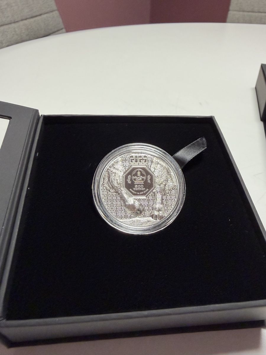 Alle Münzen: Mongolischer Bison Wilde Mongolei 1 Oz Silbermünze – Neu und originalverpackt aus Zürich von TheSwissCoin 2