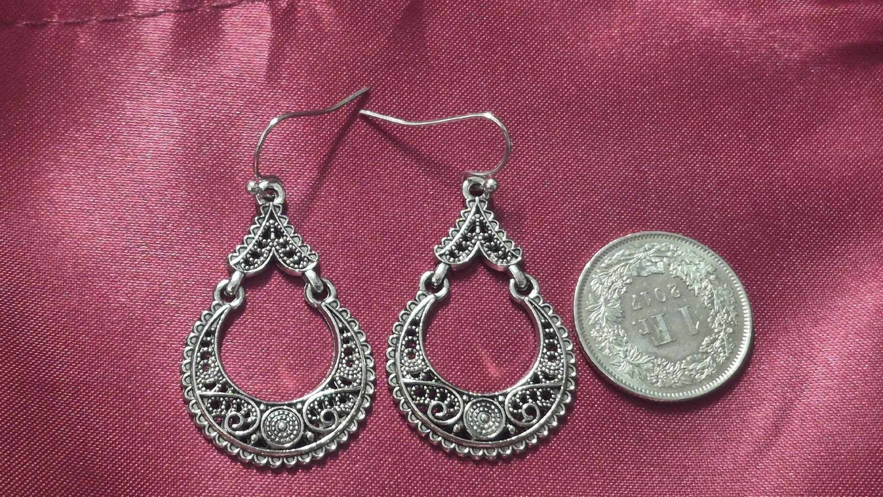Boucles d'oreille: Orecchini pendenti decorati stile etnico argento – Neuf (Voir description) à Giubiasco par Stefaniav 1