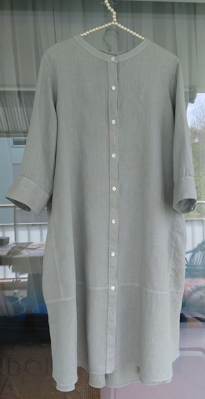 Repeat Vestiti: oversize Kleid REPEAT, 180 Fr. – Usato da Bülach venduto da reguskon 1