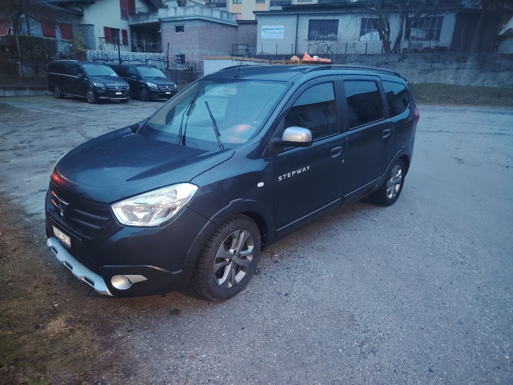 Dacia Autos: Lodgy 1.5dci 7p – Defekt aus Mairengo von danisimi 3