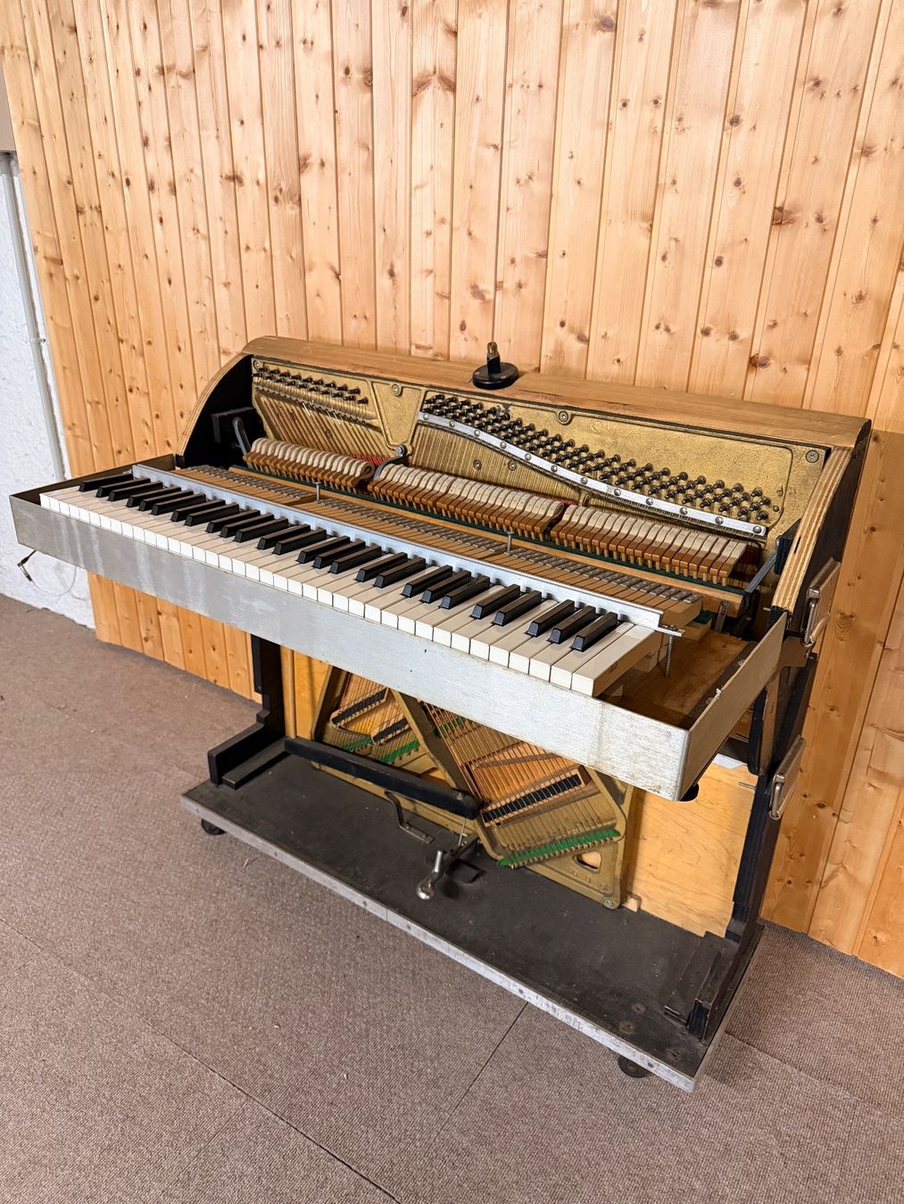 Musikinstrumente: Klappbares akustisches Kleinpiano – Gebraucht aus Zumikon von joe_5fpw
