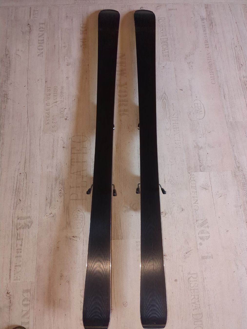 Fischer Skis: Kinder Ski Länge 140 – Gebraucht aus Büsingen von honey810 2