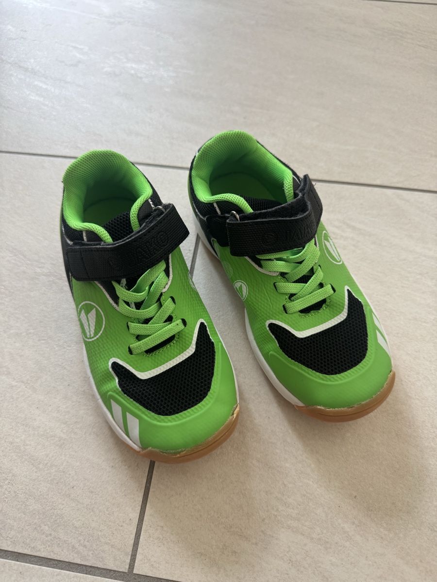 Jako Herrenschuhe: Hallenschuhe Jako  Grösse 30 – Gebraucht aus Mägenwil von nhu88