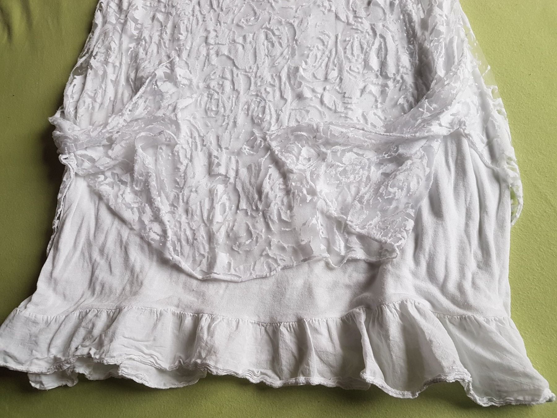 Vestiti: Robe taille M – Usato da Villiers venduto da san_jn5w 1