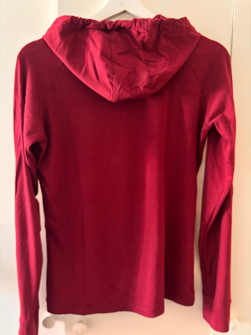 Manor T-Shirts: Sweat à capuche léger Manor Sport - Taille S – Gebraucht aus Romainmôtier von val_r8sn 2