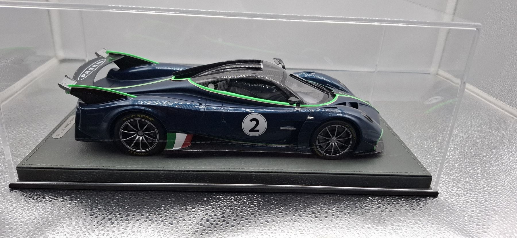 BBR Models Voitures modèles: BBR Pagani Huayra R 1:18 – Neuf avec emballage d'origine à Gipf-Oberfrick par Edii45 2