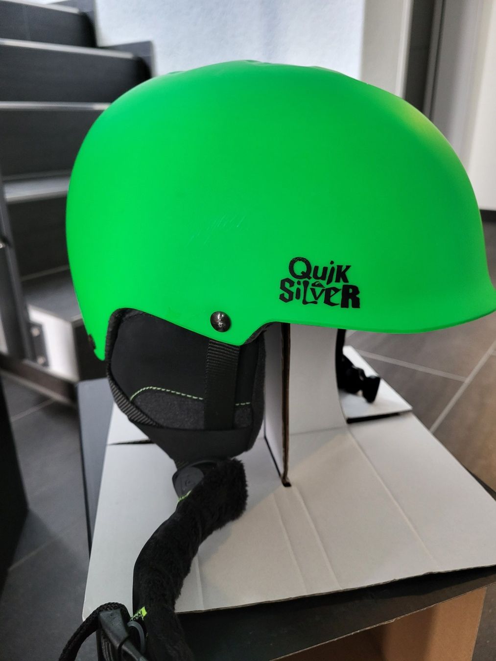 Quiksilver Caschi: Skihelm Quiksilver – Usato da Schüpfheim venduto da Stern6170 5