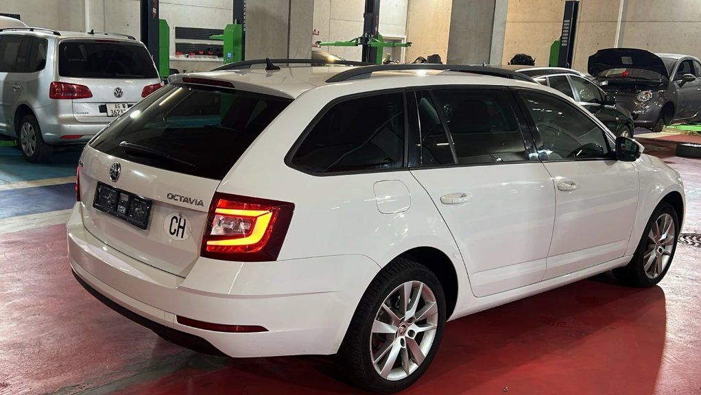 Autos: Skoda Octavia 1.6 TDI DSG 2018 – Gebraucht aus Kleindöttingen von mio-parts 1