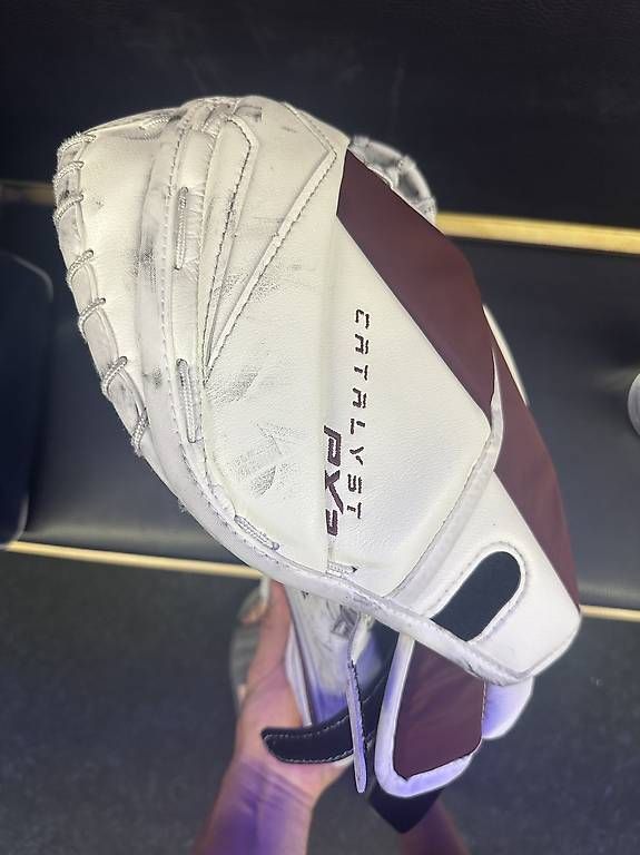 Handschuhe & Handstulpen: mitaine gardien hockey pro – Gebraucht aus Les Avanchets von jaa_9np9 4