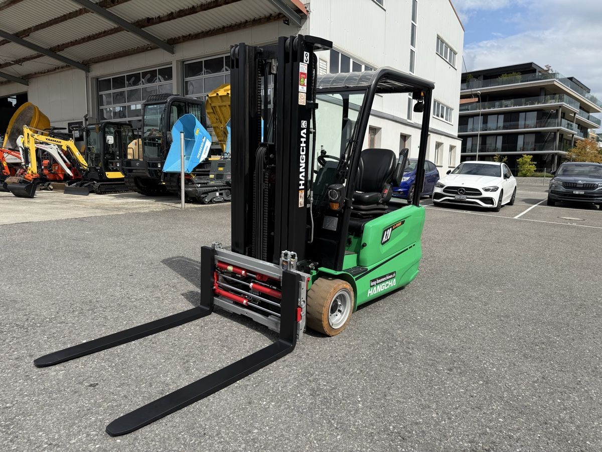 Carrelli elevatori e a forche: Elektrostapler mit top Ausrüstung – Usato da Sempach Station venduto da Gosler86 2