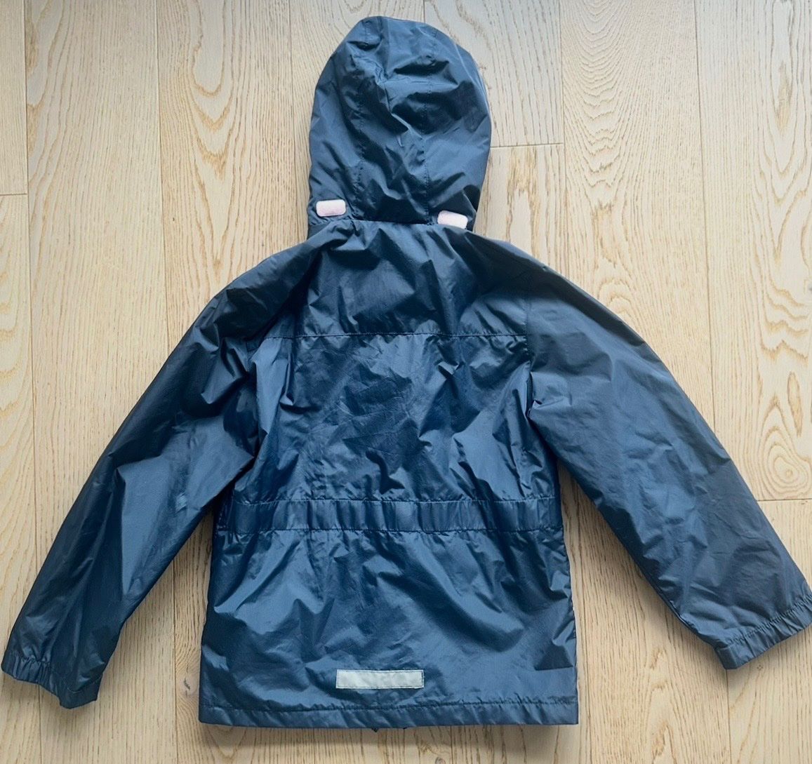Giacche & Cappotti: Dunkelblaue Regenjacke für Mädchen – Usato da Abtwil SG venduto da sinsky_ 2