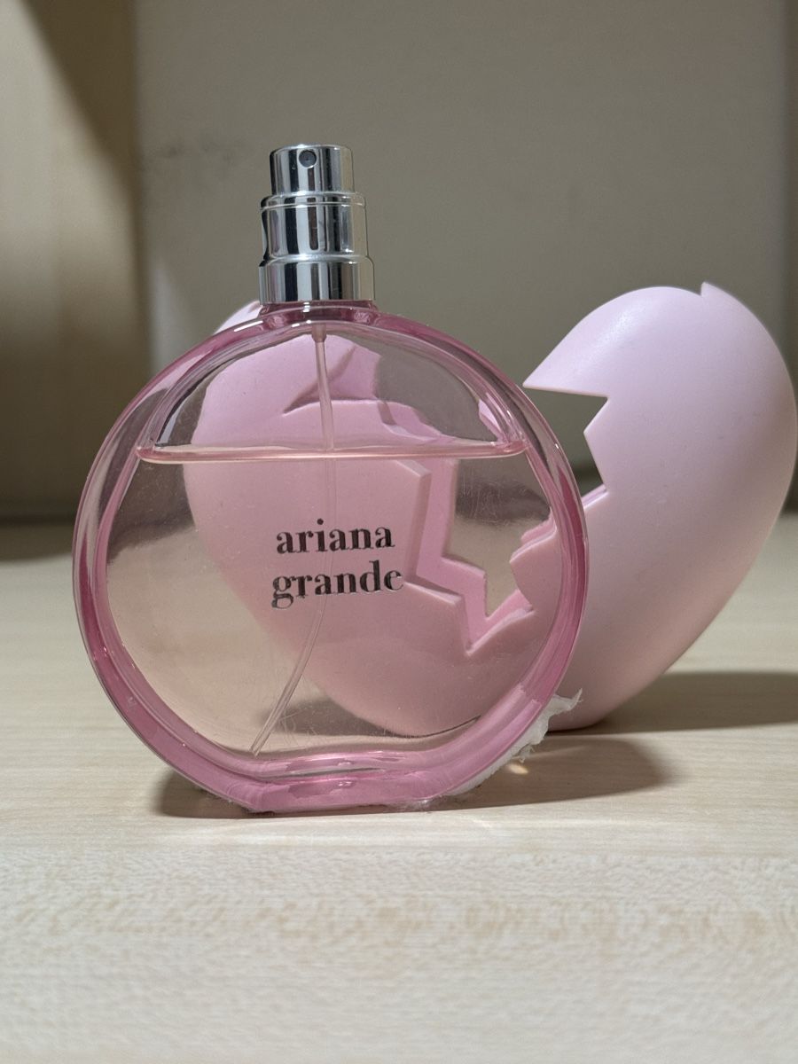 Profumi & Eau de Toilette: Ariana Grande Thank U Next (100ml) – Usato da Benglen venduto da Shamily 3