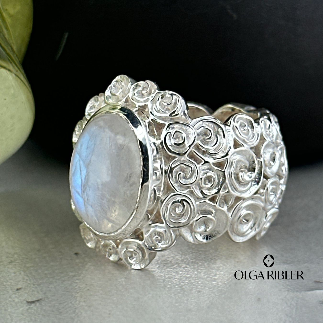 Olga Ribler Anelli: Mondstein Ring 925 Sterling Silber Grösse 62 – Nuovo (secondo la descrizione) da Luzern venduto da Schmuckoutlet 6