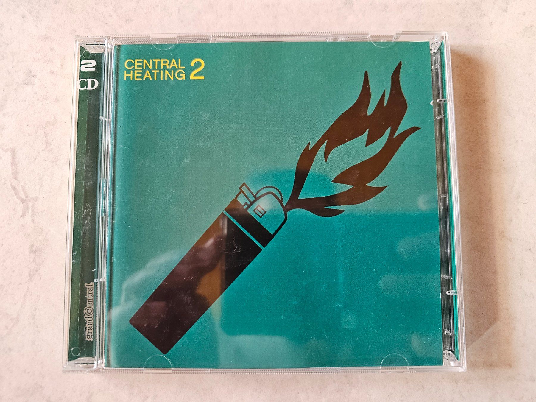 CD: Central Heating 2  /  2 CDs – Usato da Schneisingen venduto da backstore24
