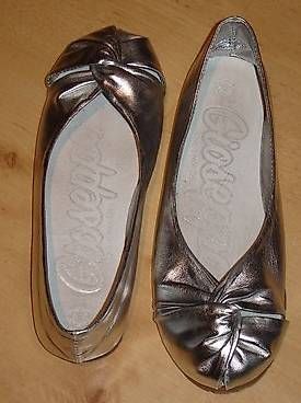 Scarpe per ragazze: Ballerines argentées fille taille 33 – Usato da Versoix venduto da oliviera71